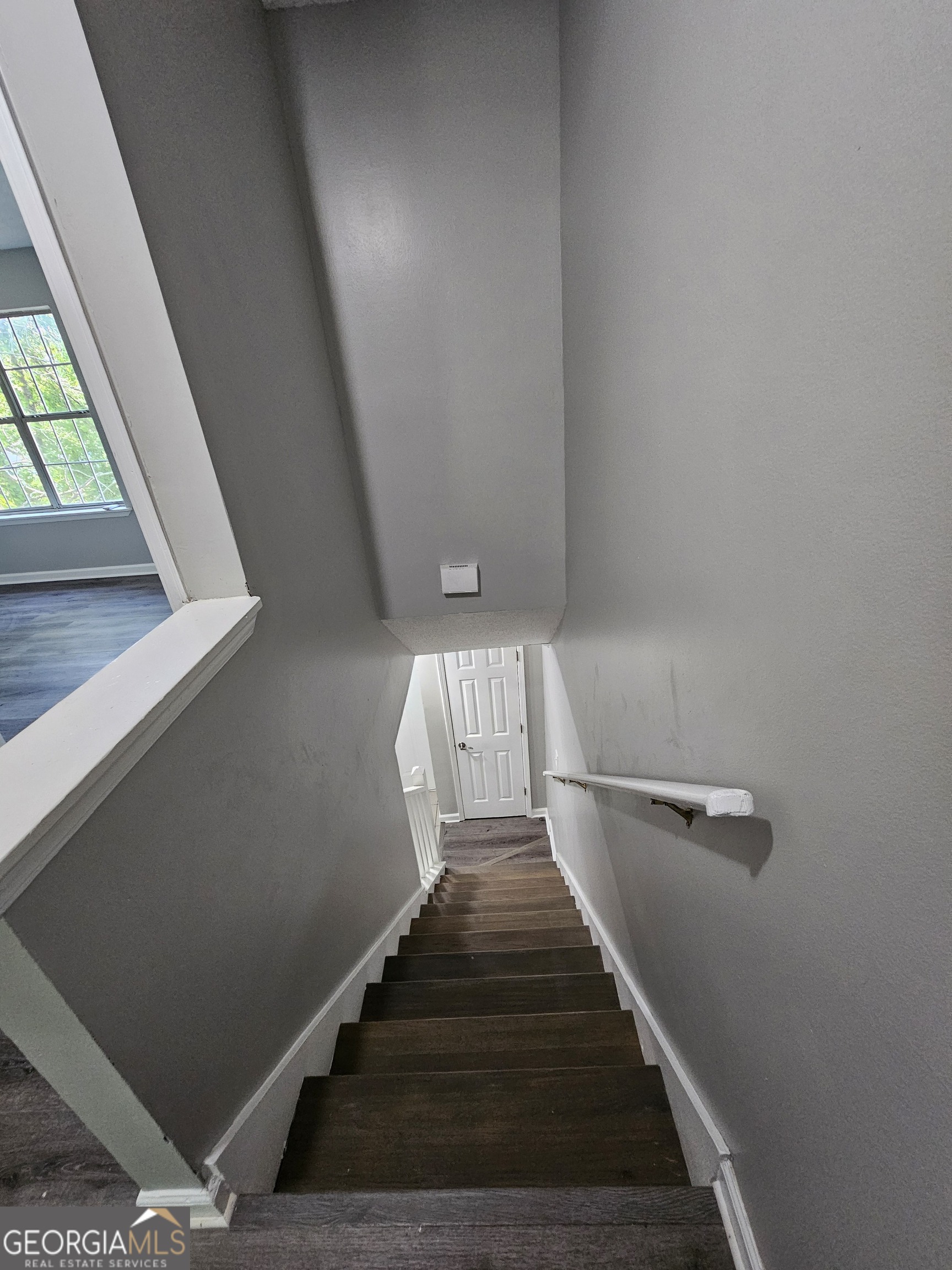 770 Jamestown Crossing Property Photo 18