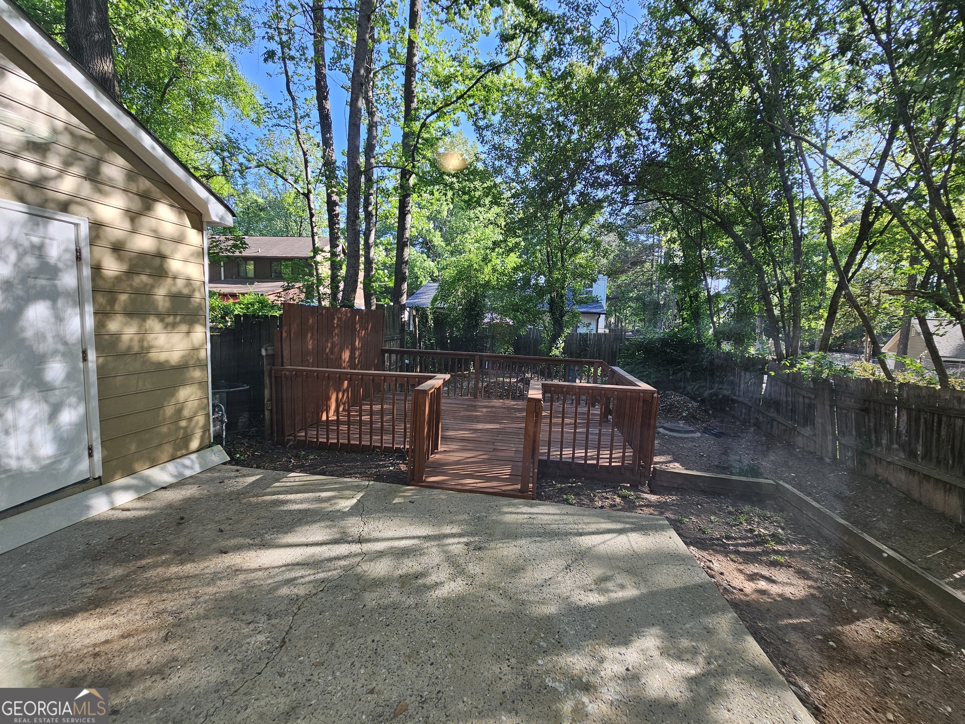 770 Jamestown Crossing Property Photo 31
