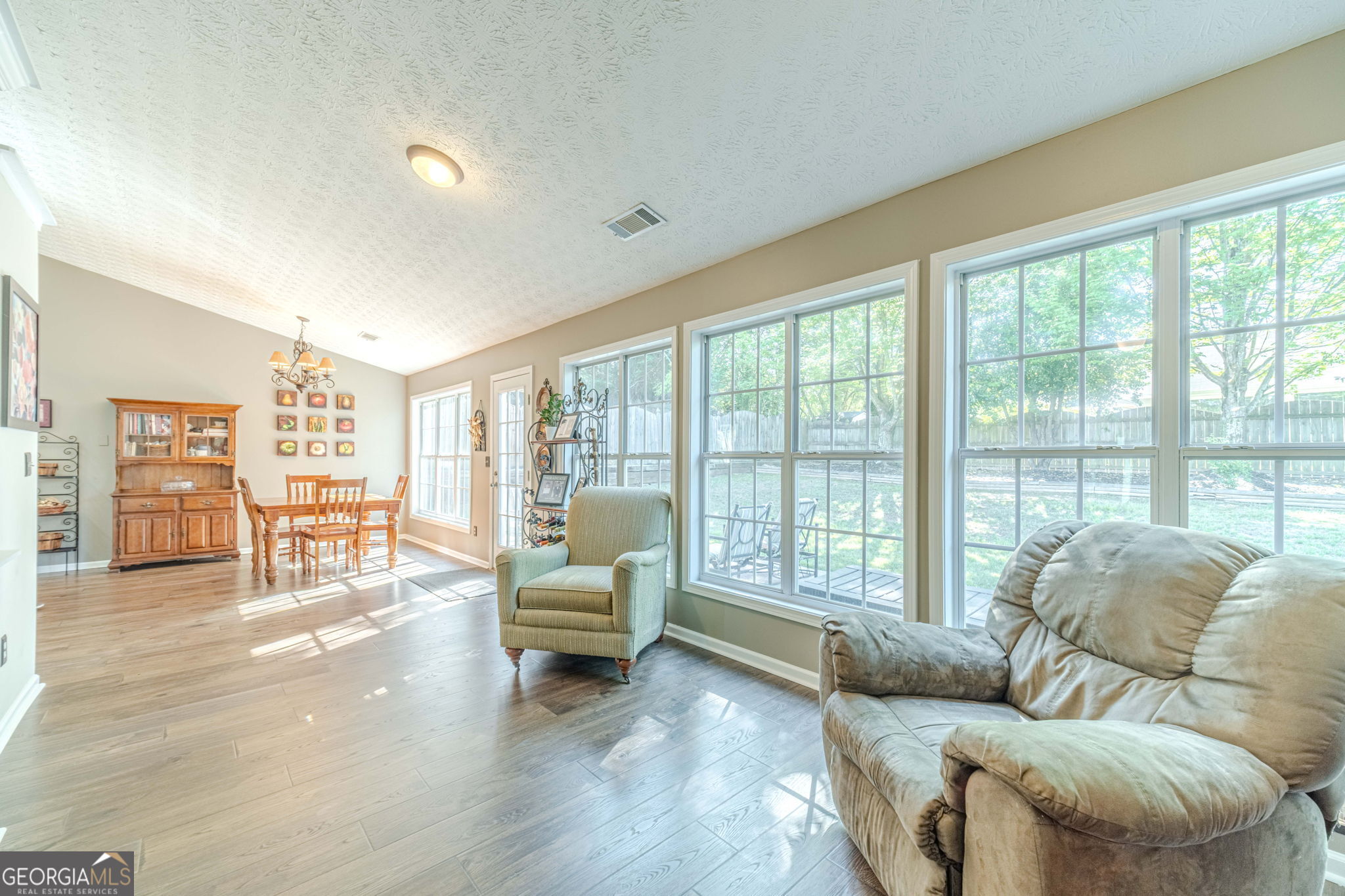 2513 Carleton Gold Road Property Photo 12