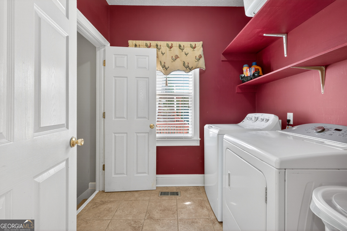 6 Adella Lane Property Photo 28