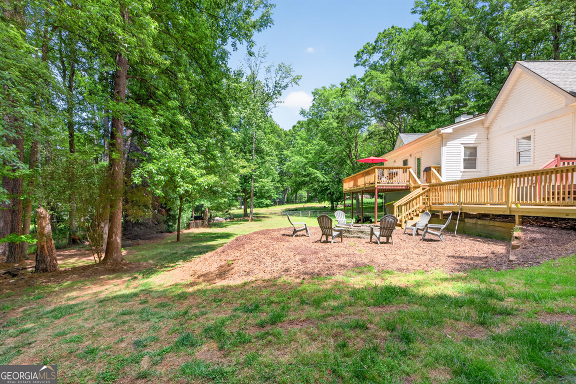 6 Adella Lane Property Photo 40