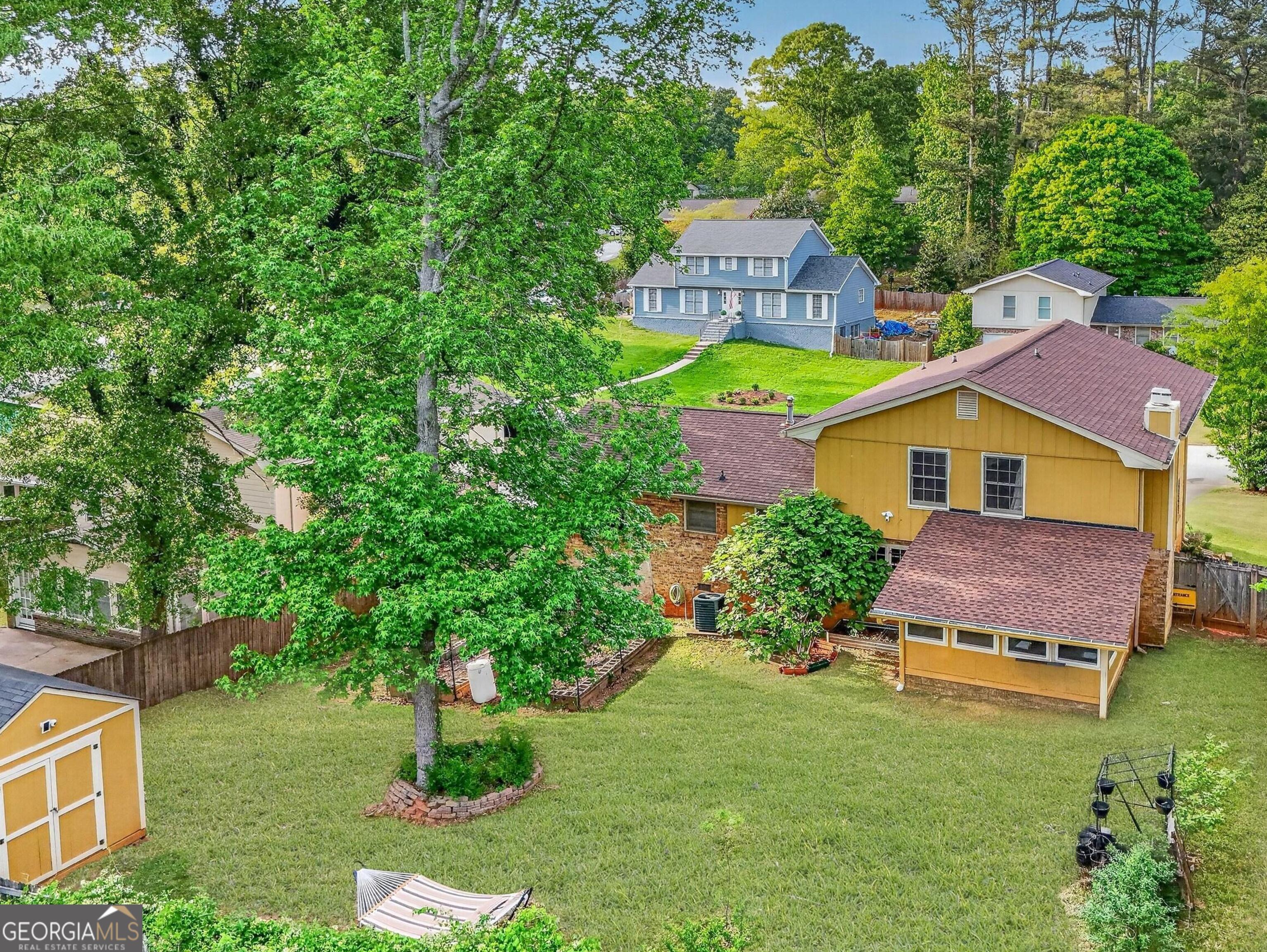 4605 Mercer Road