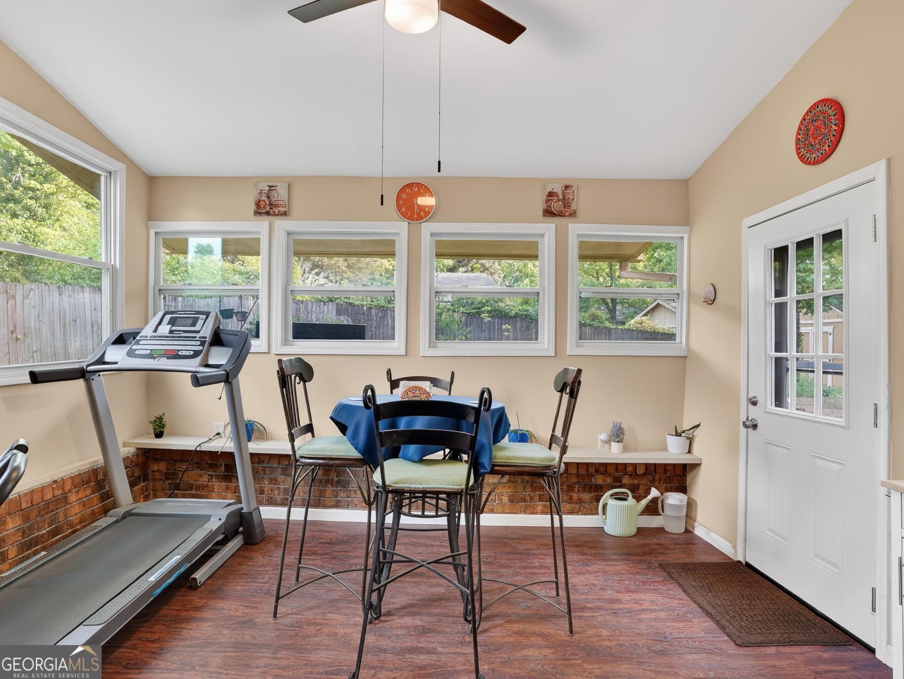4605 Mercer Road Property Photo 13