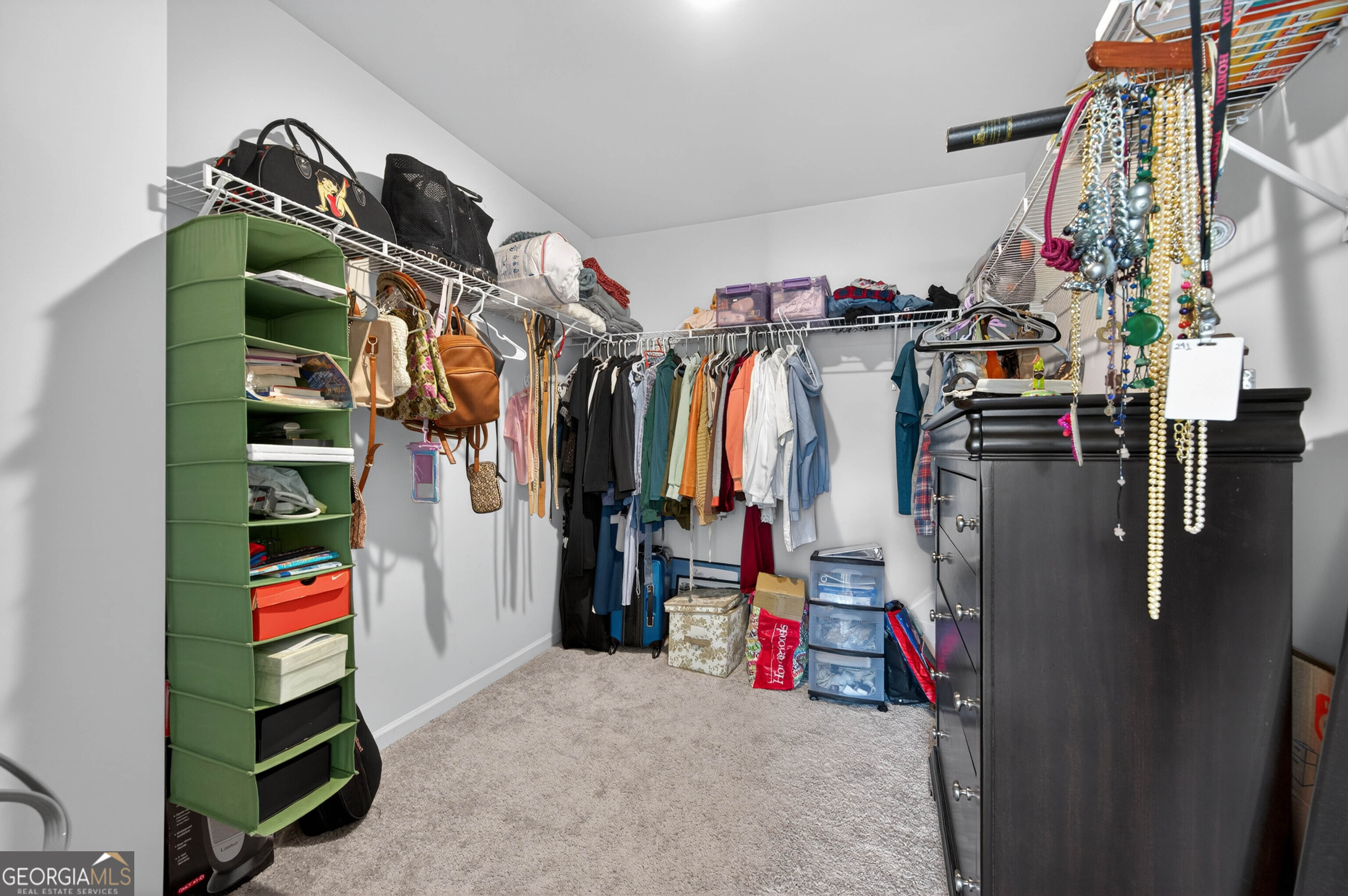 252 Regent Park Property Photo 16