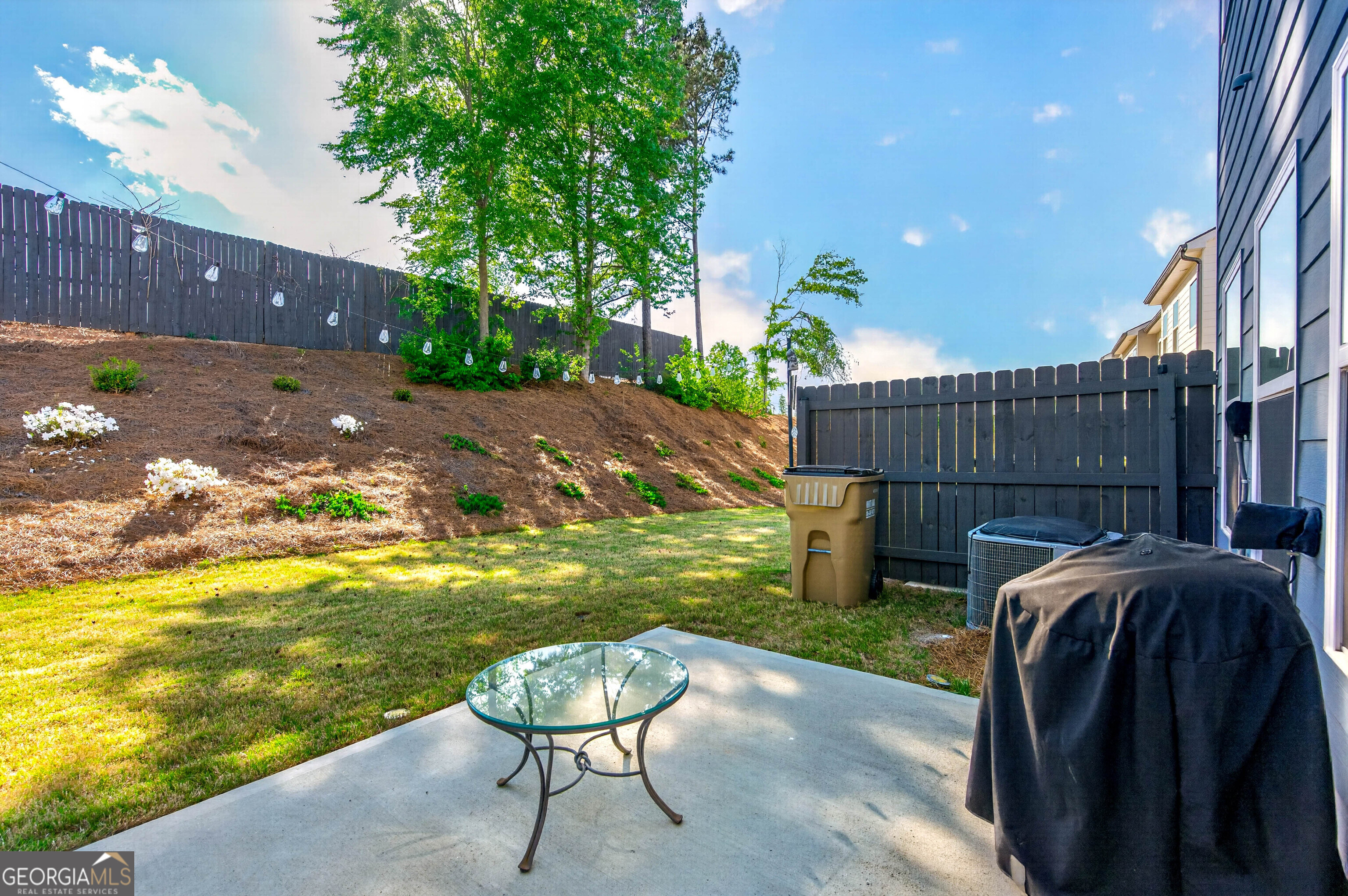 252 Regent Park Property Photo 20