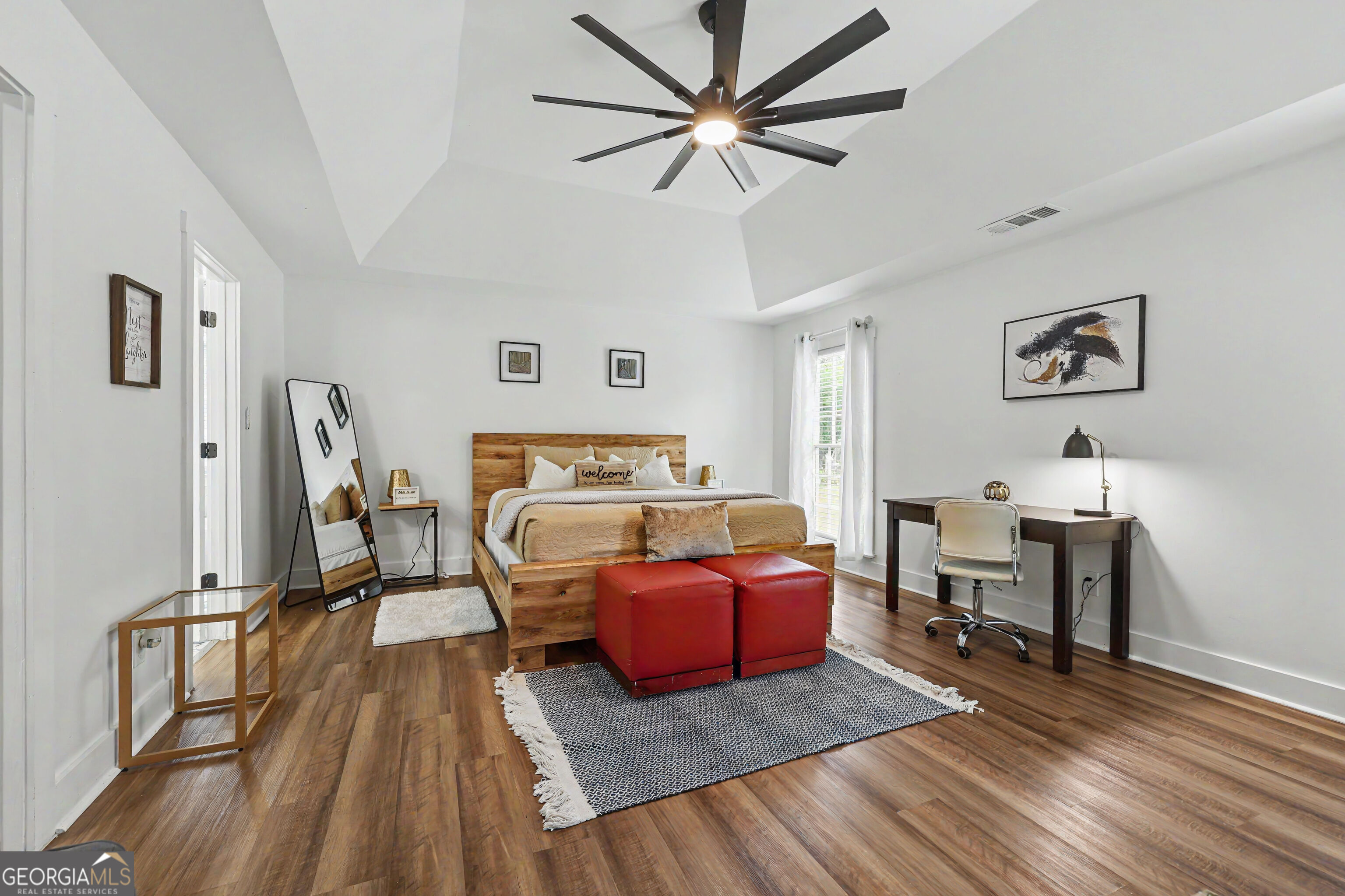 2118 Blue Martin Court Property Photo 12