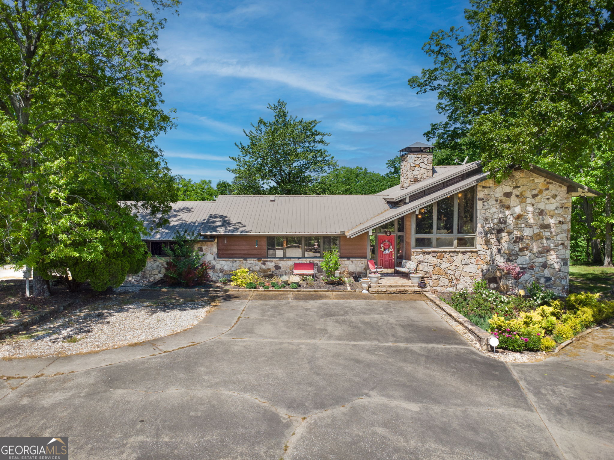 1509 High Point Road Property Photo 1