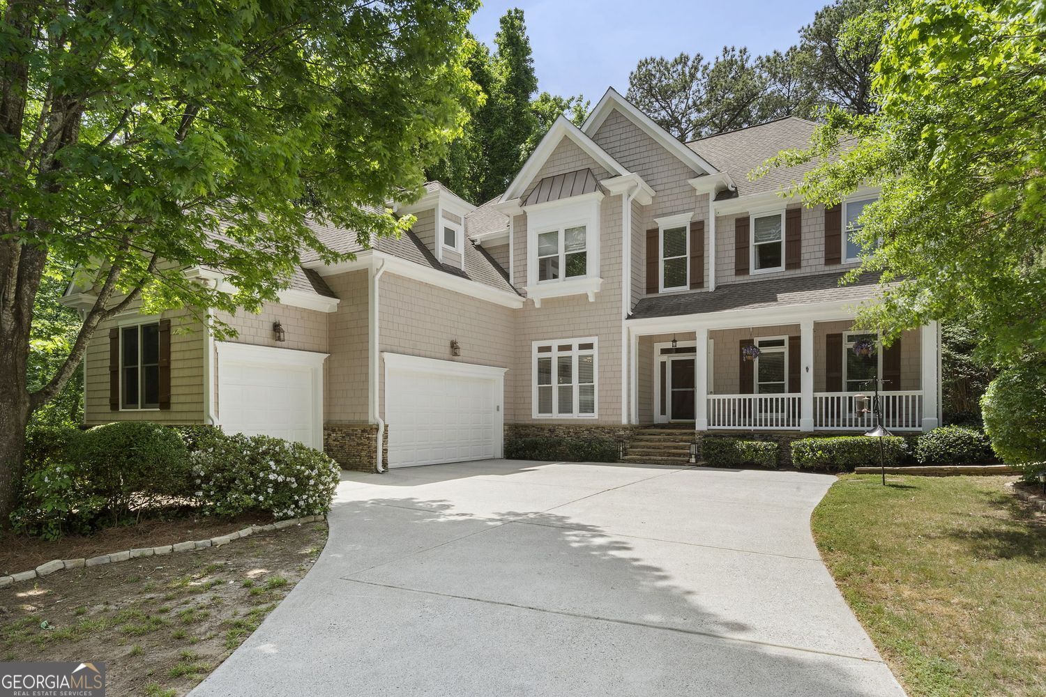3698 Lakeview Drive Property Photo 1