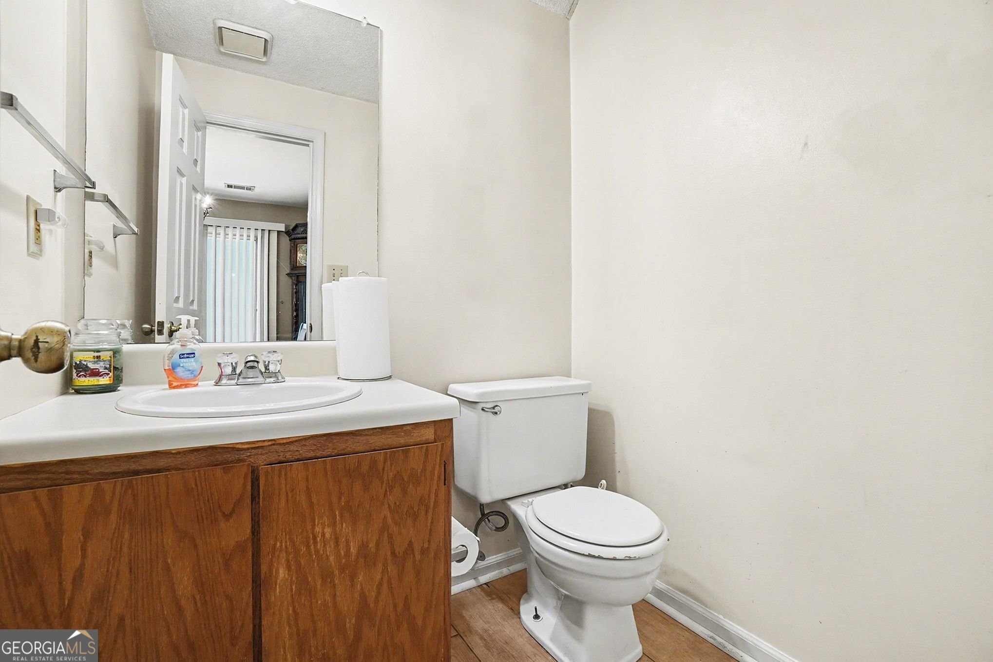 7965 Creekstone Way Property Photo 6