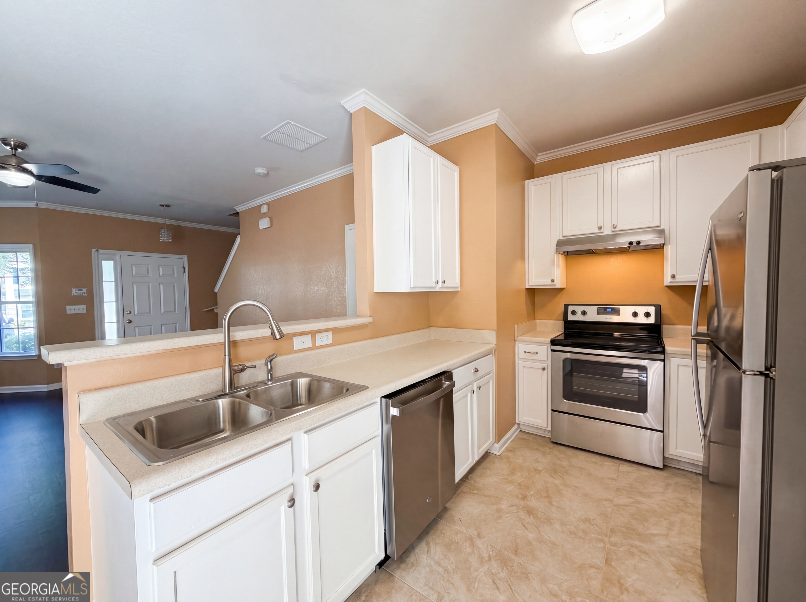7045 Brookview Creek Property Photo 11