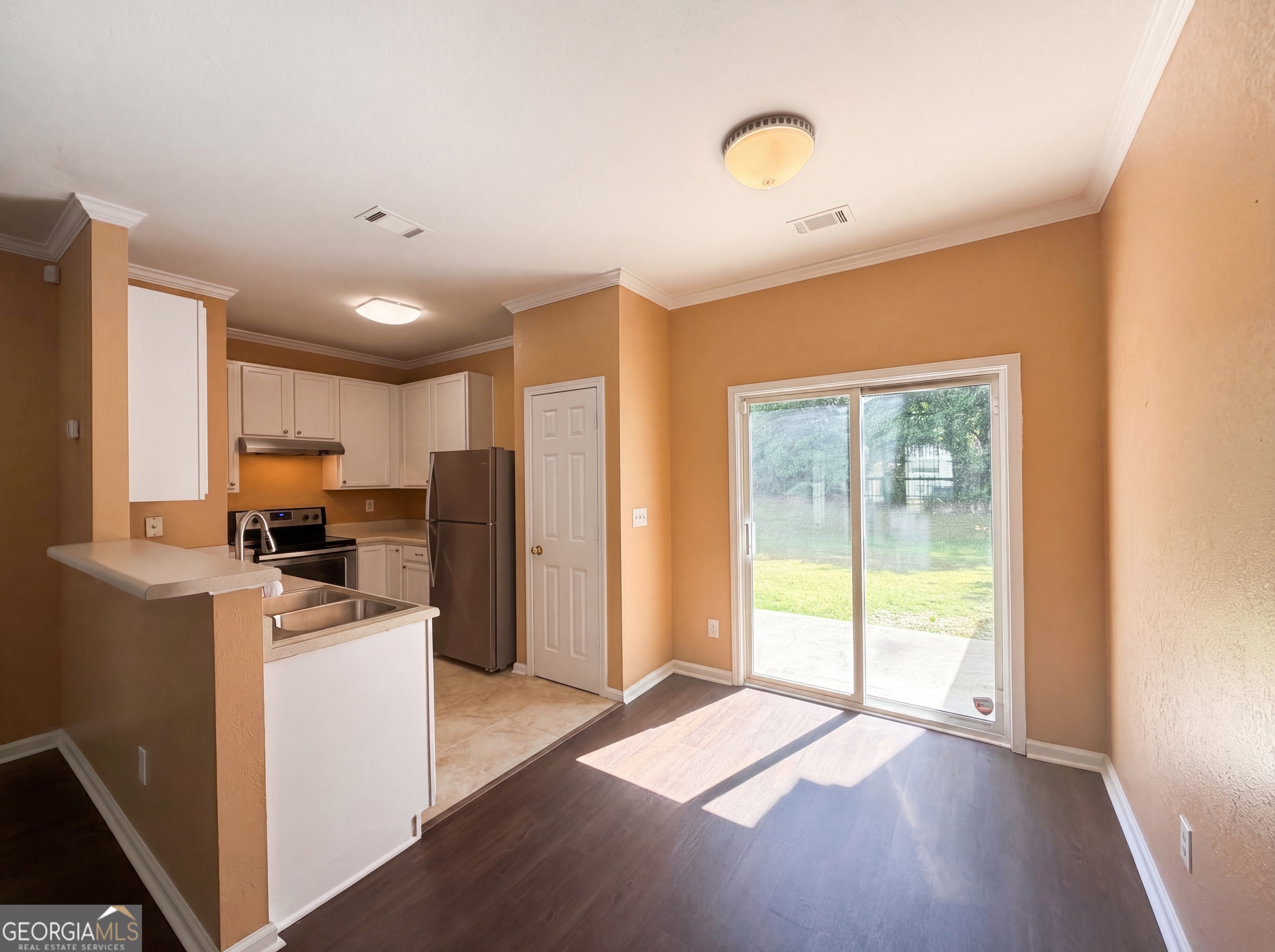 7045 Brookview Creek Property Photo 13
