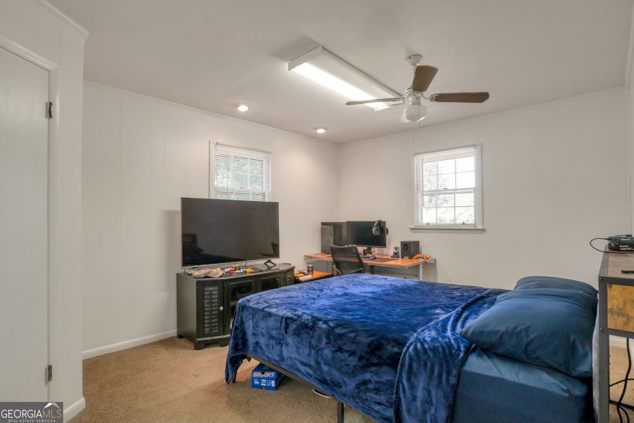 515 Kelton Road Property Photo 12