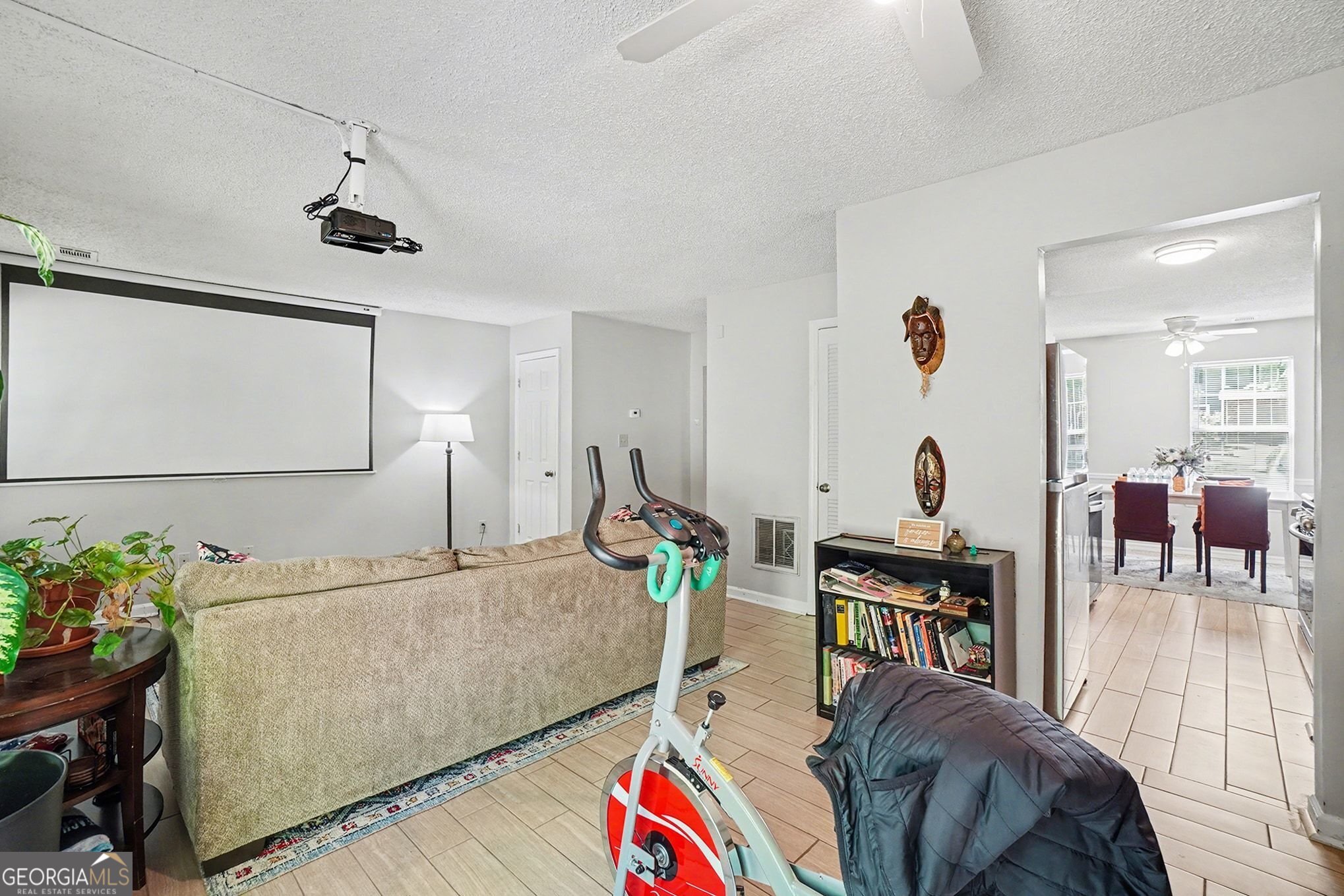 7967 Creekstone Way Property Photo 5