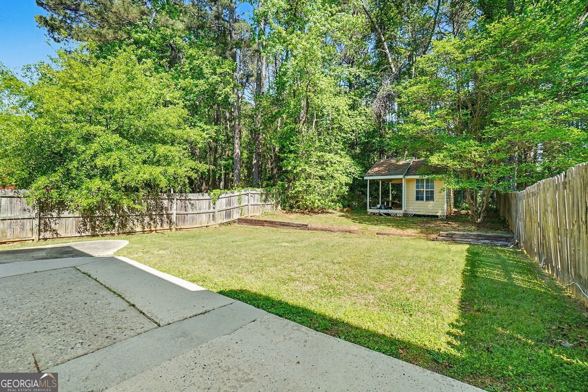 7967 Creekstone Way Property Photo 14
