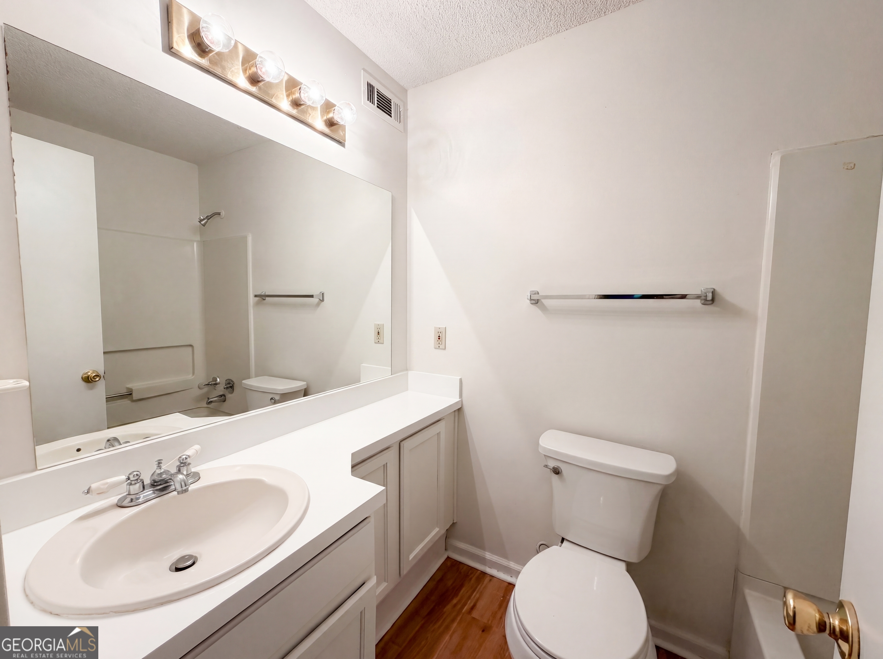 573 Cobblestone Trail Property Photo 14