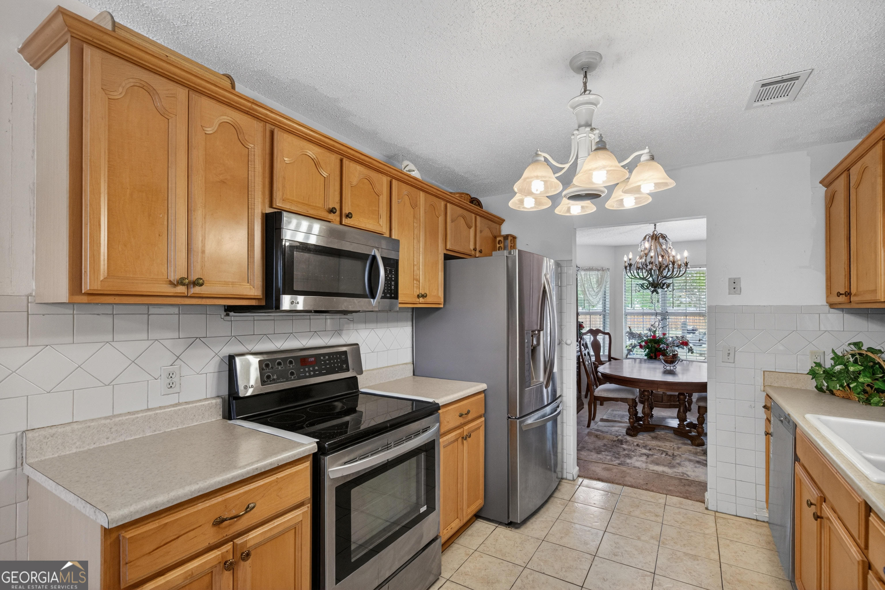 1448 Paul Caswell Boulevard Property Photo 8