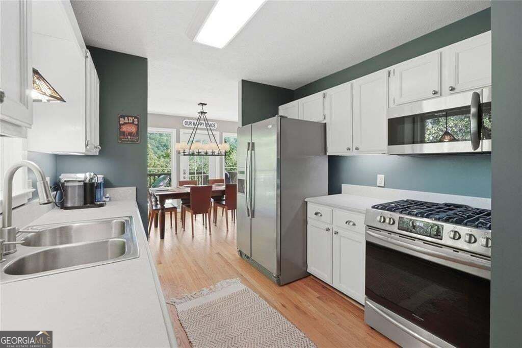 108 Columbine Drive Property Photo 3