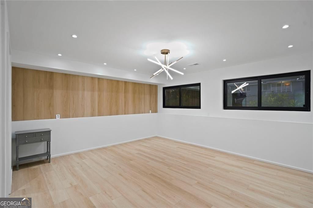 1625 Emerald Avenue Sw Property Photo 37
