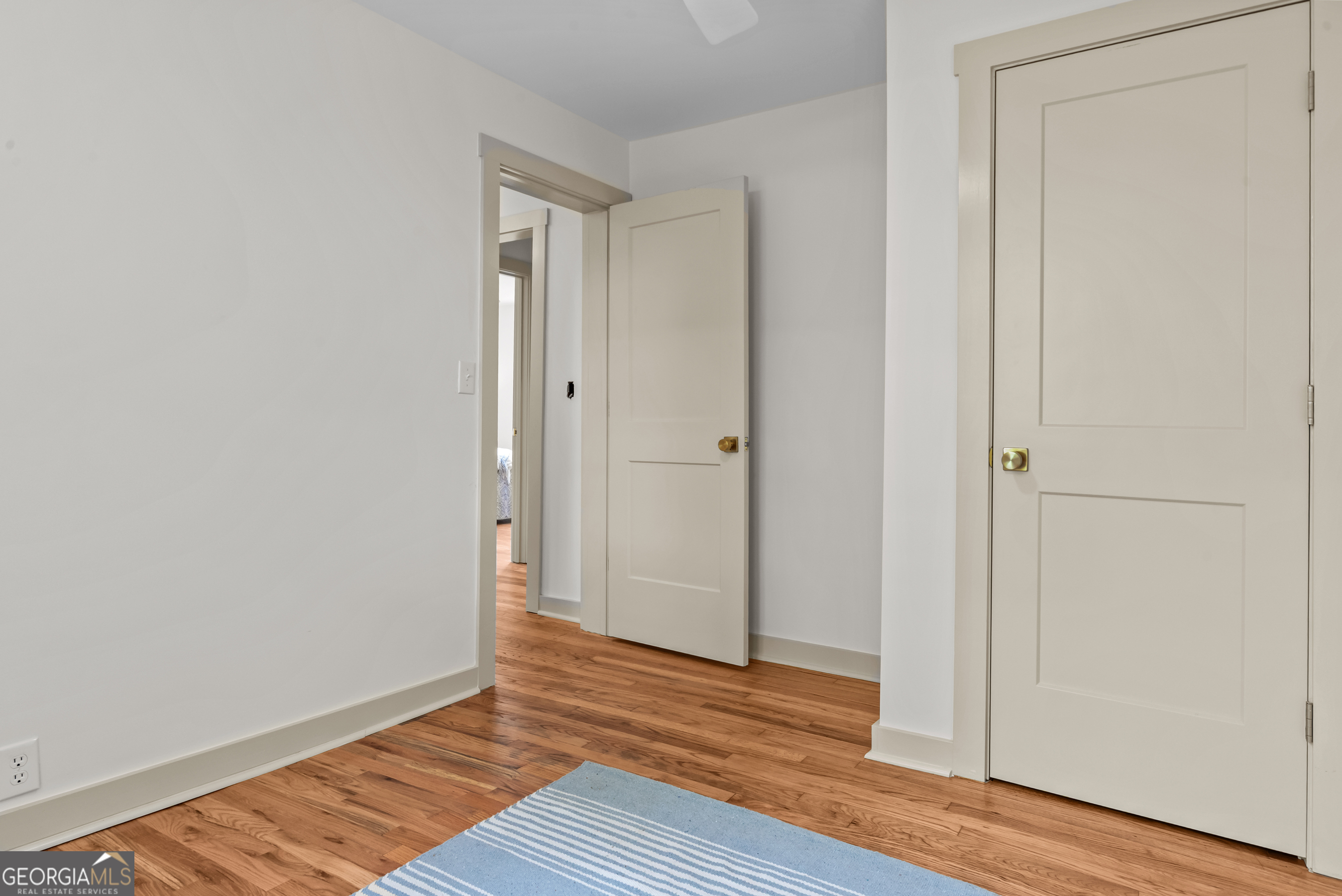492 Clover Street Property Photo 25