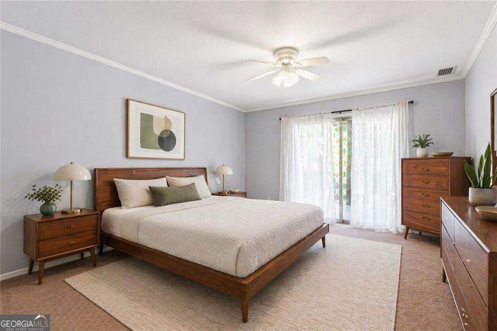 9 Willowick Drive Property Photo 7
