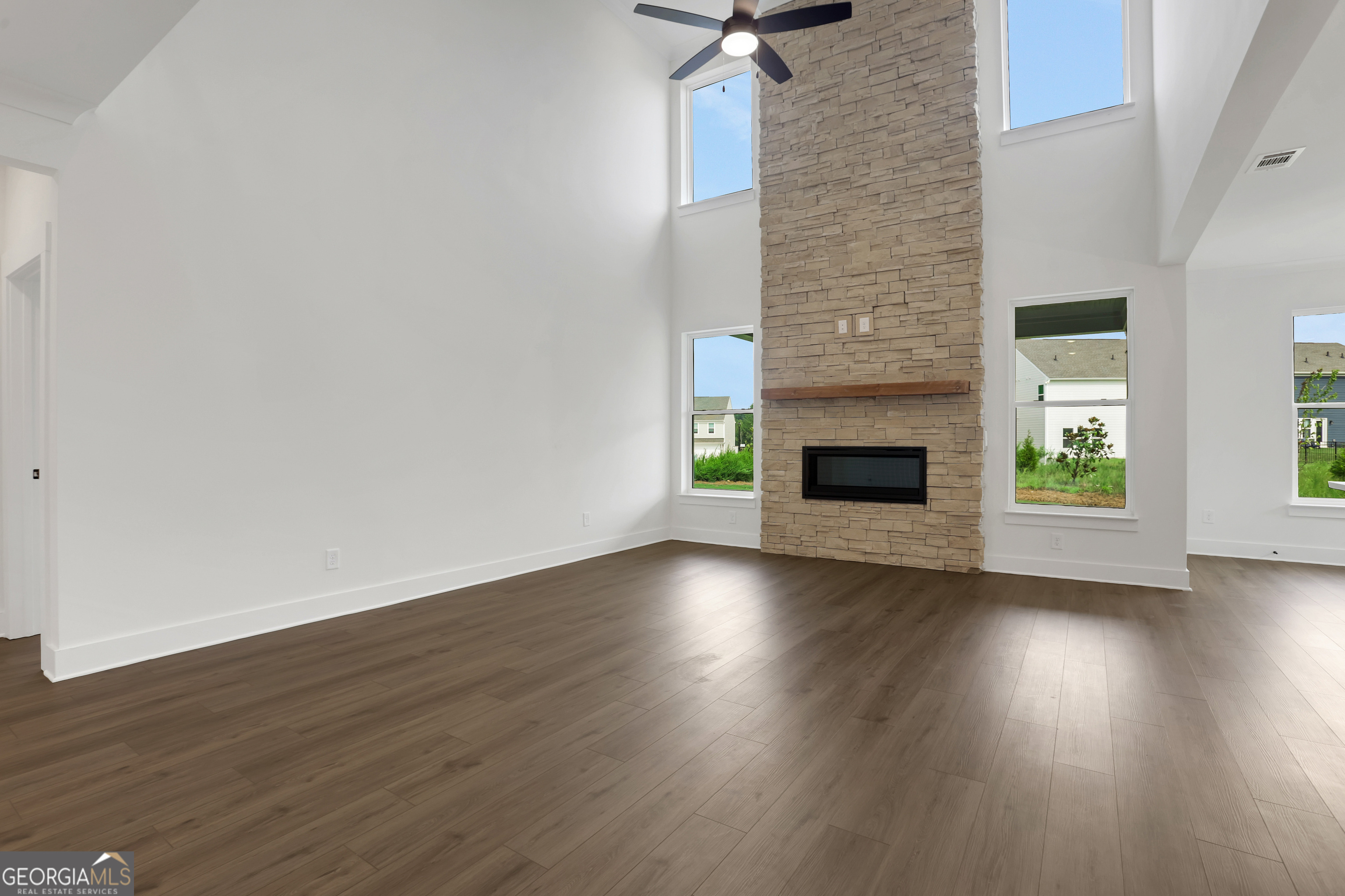 170 Coffee Lane Property Photo 10