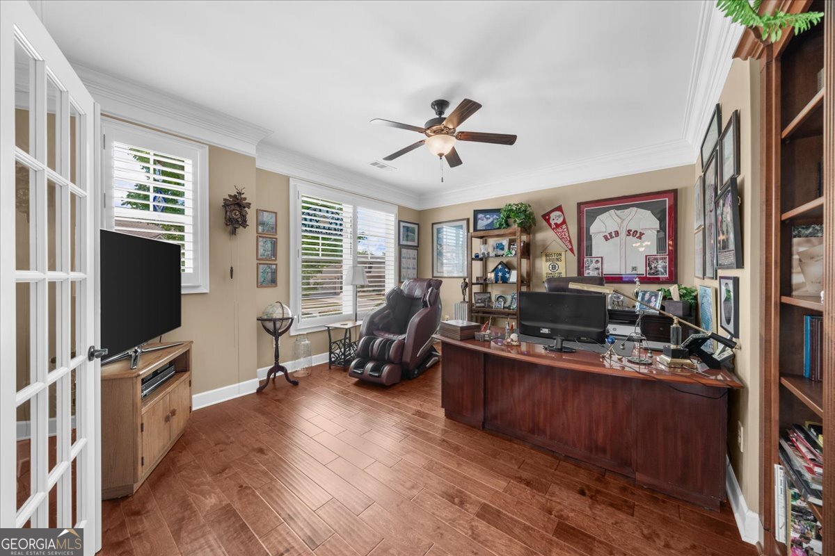 3768 Golden Leaf Point Sw Property Photo 5