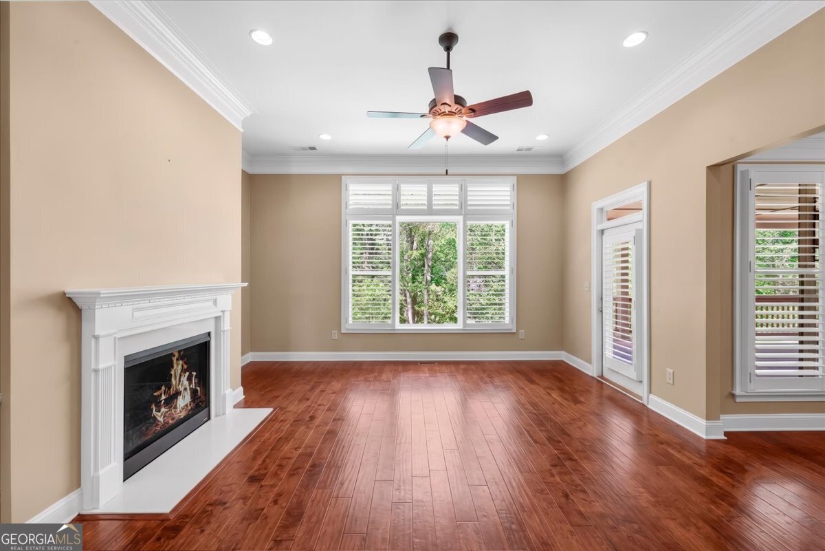 3768 Golden Leaf Point Sw Property Photo 14