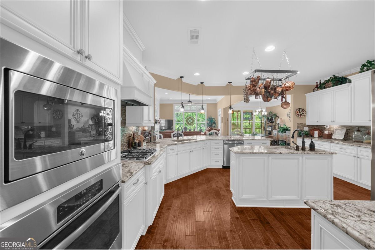 3768 Golden Leaf Point Sw Property Photo 29