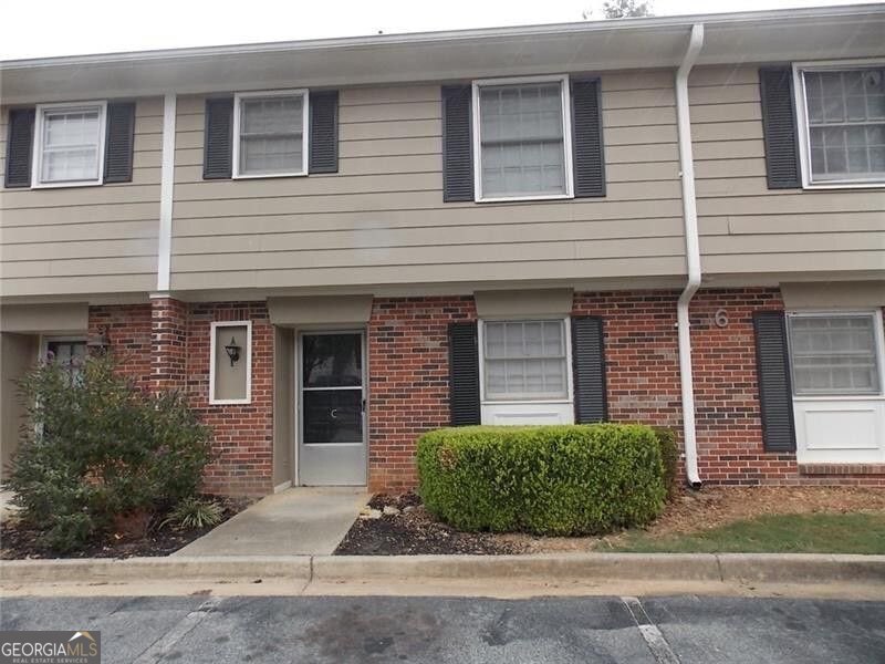 2080 Kings Gate Circle # C