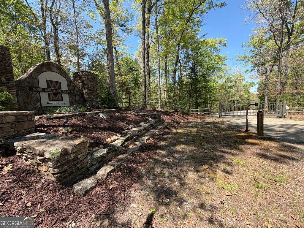 # 2 Amber Way Property Photo 17
