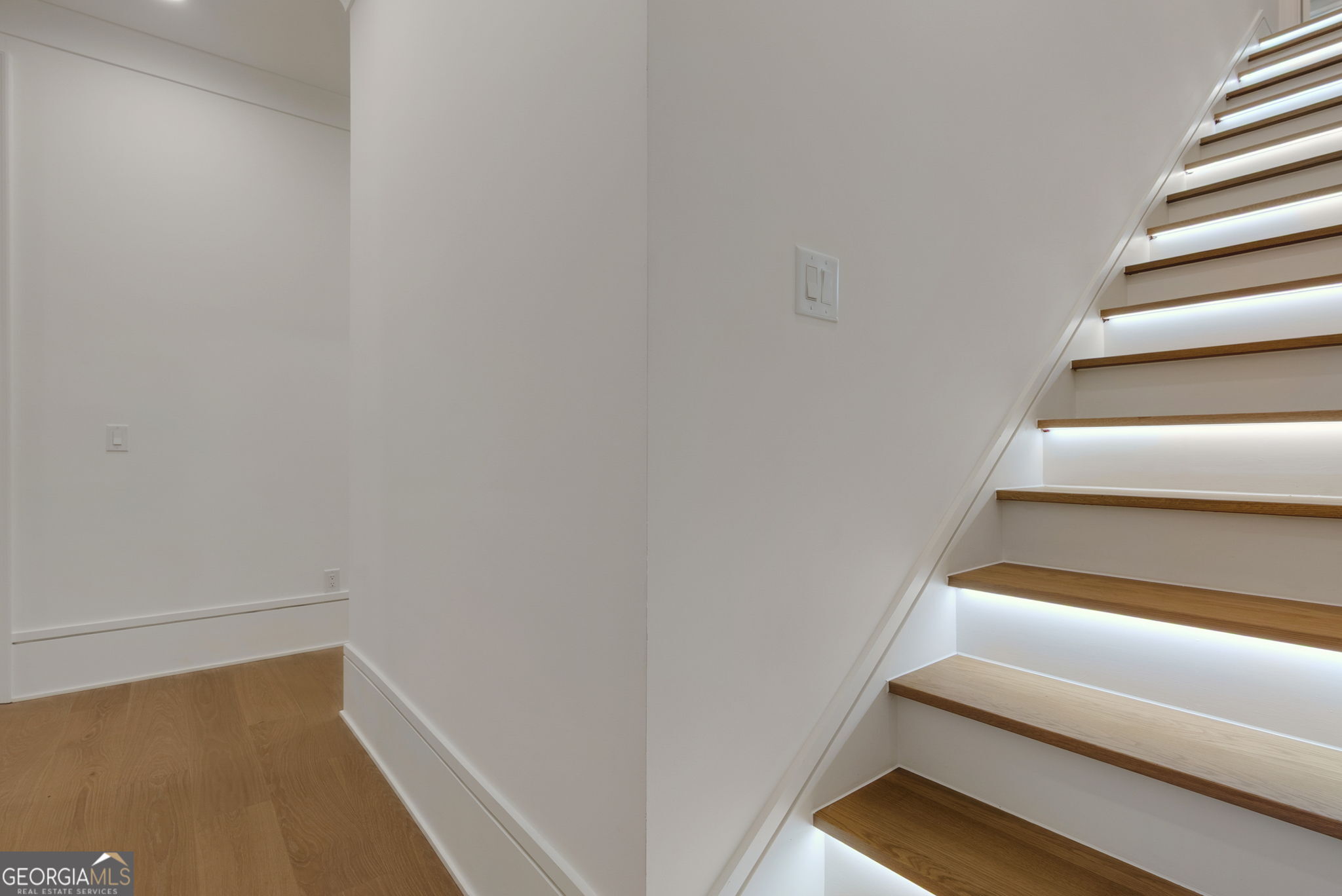 2366 Wall Road Property Photo 6
