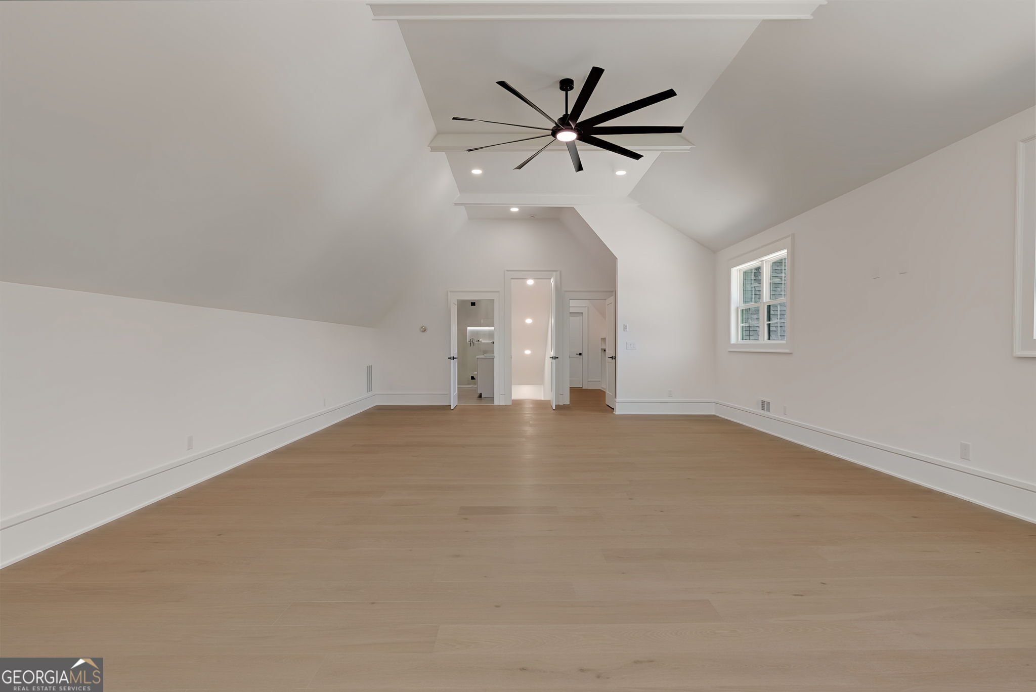 2366 Wall Road Property Photo 9