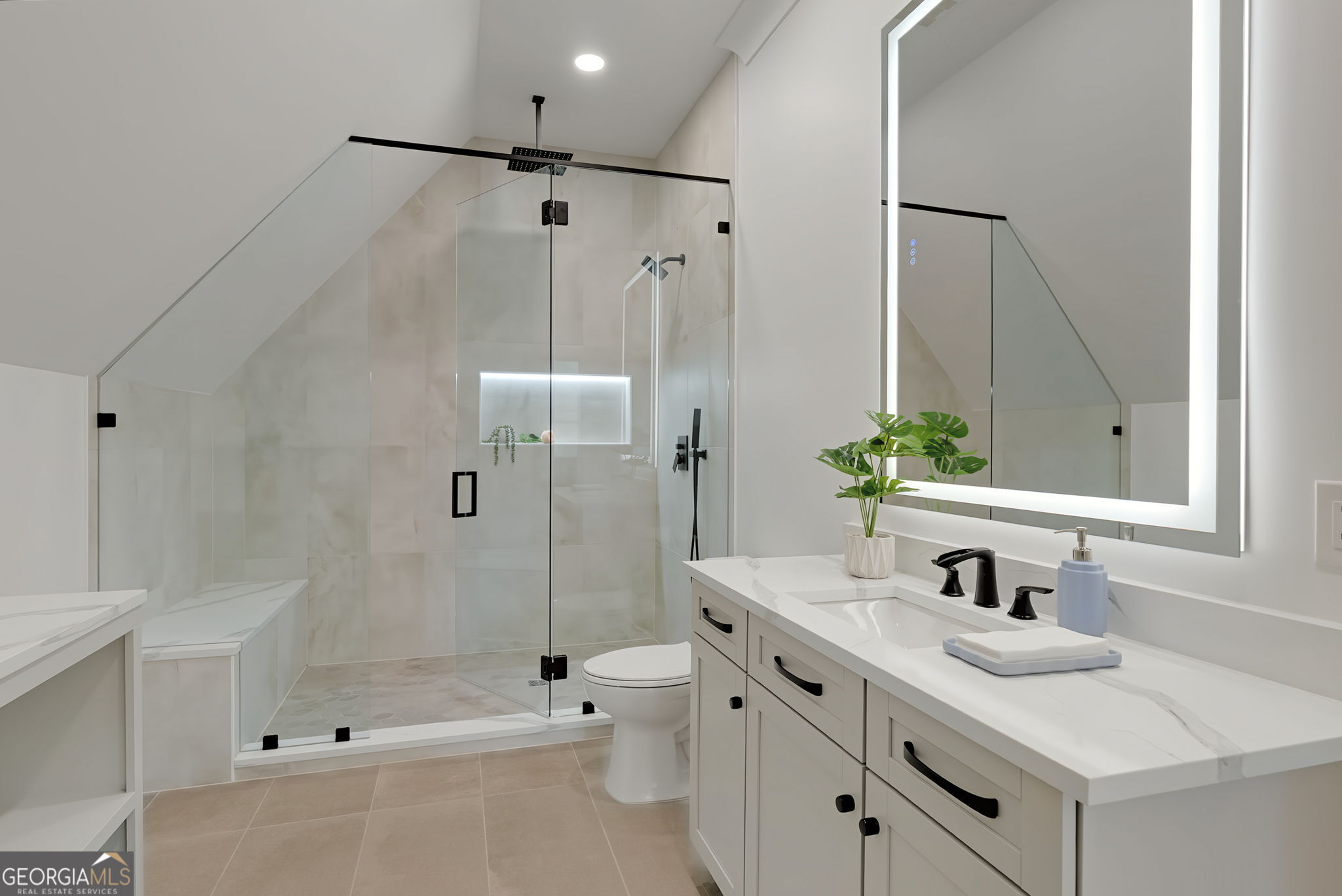 2366 Wall Road Property Photo 12
