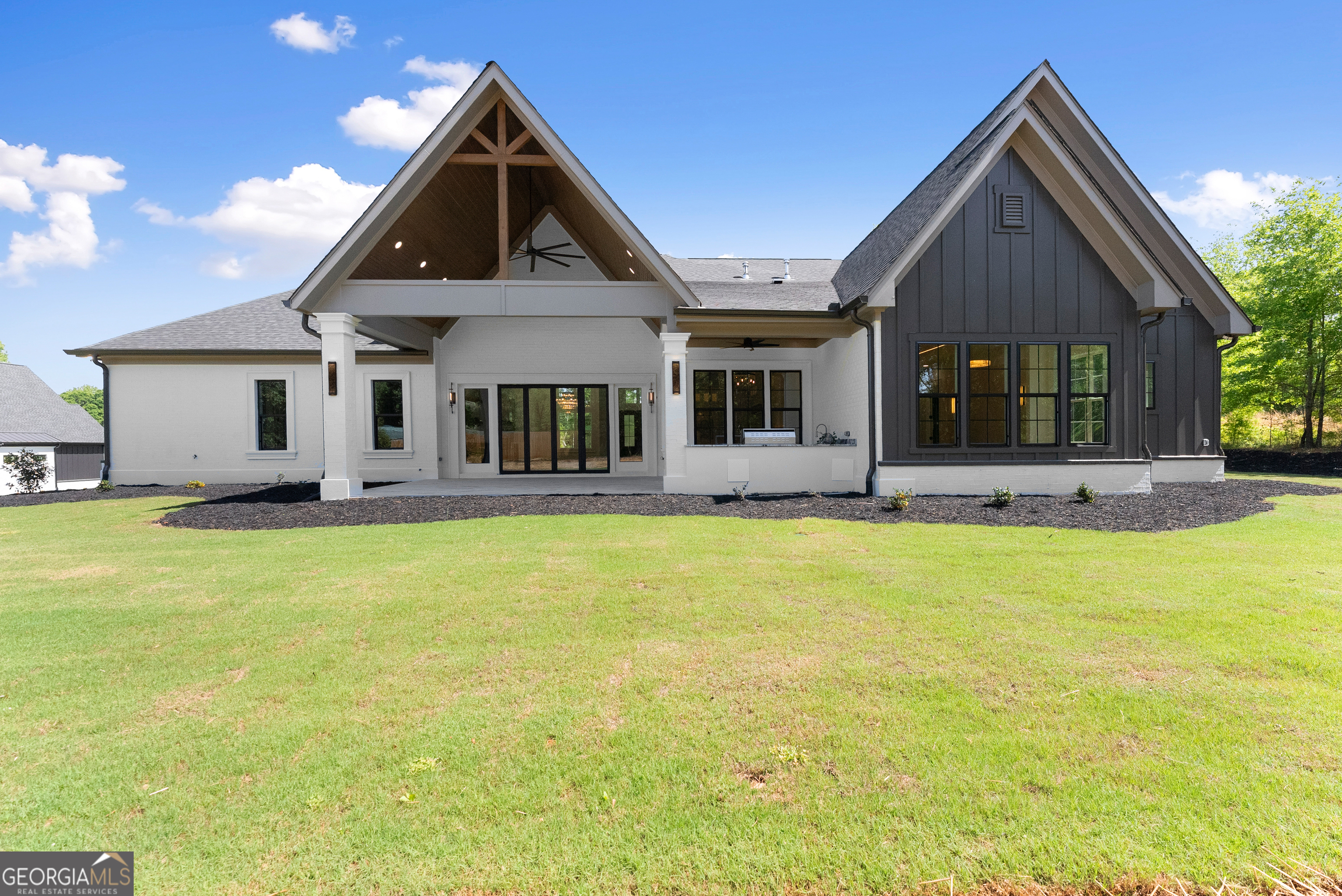 2366 Wall Road Property Photo 15