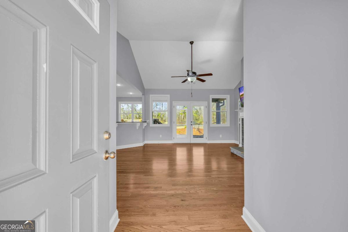 226 History Trail Property Photo 5