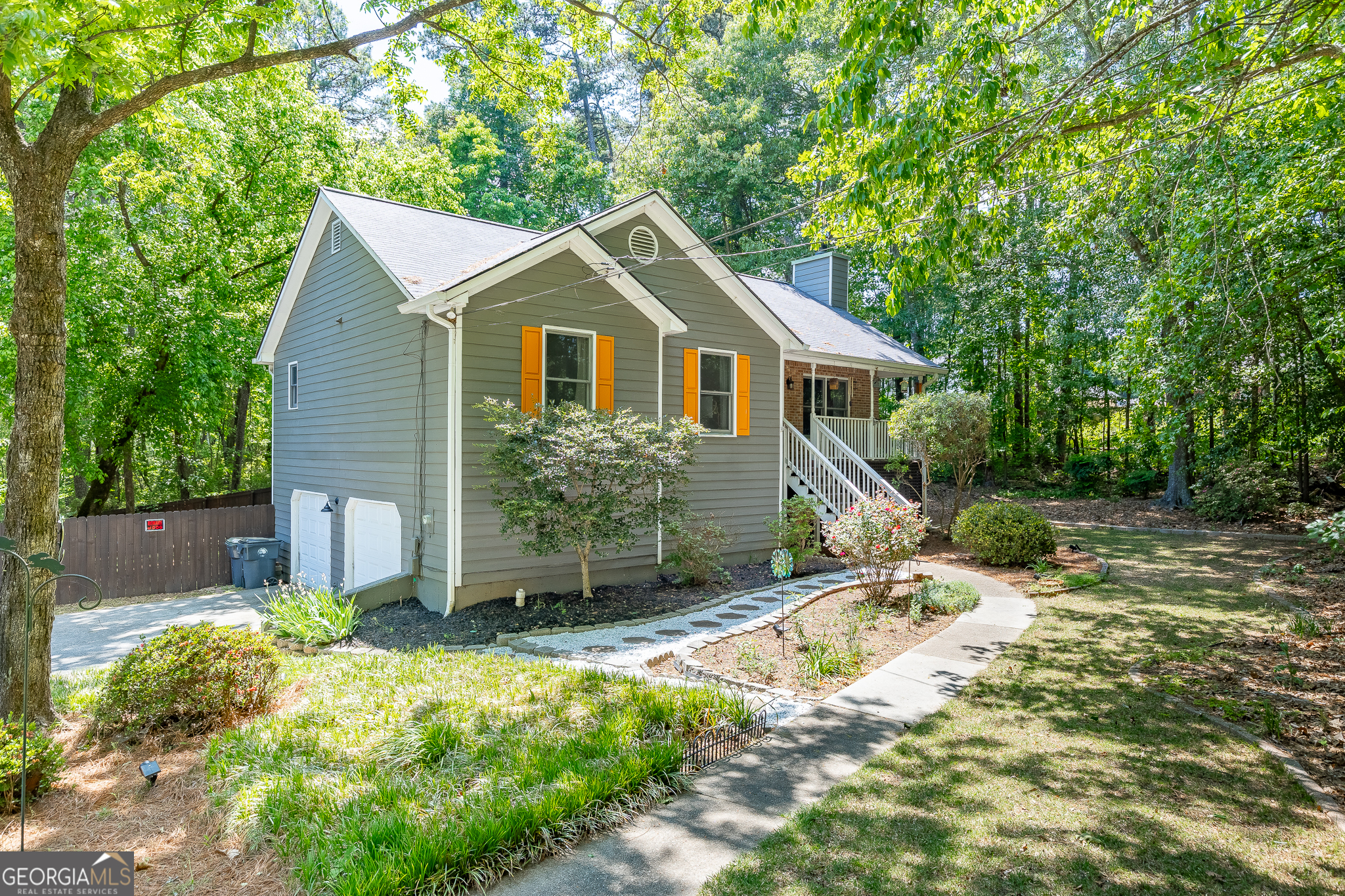 475 Tanner Road Property Photo 2