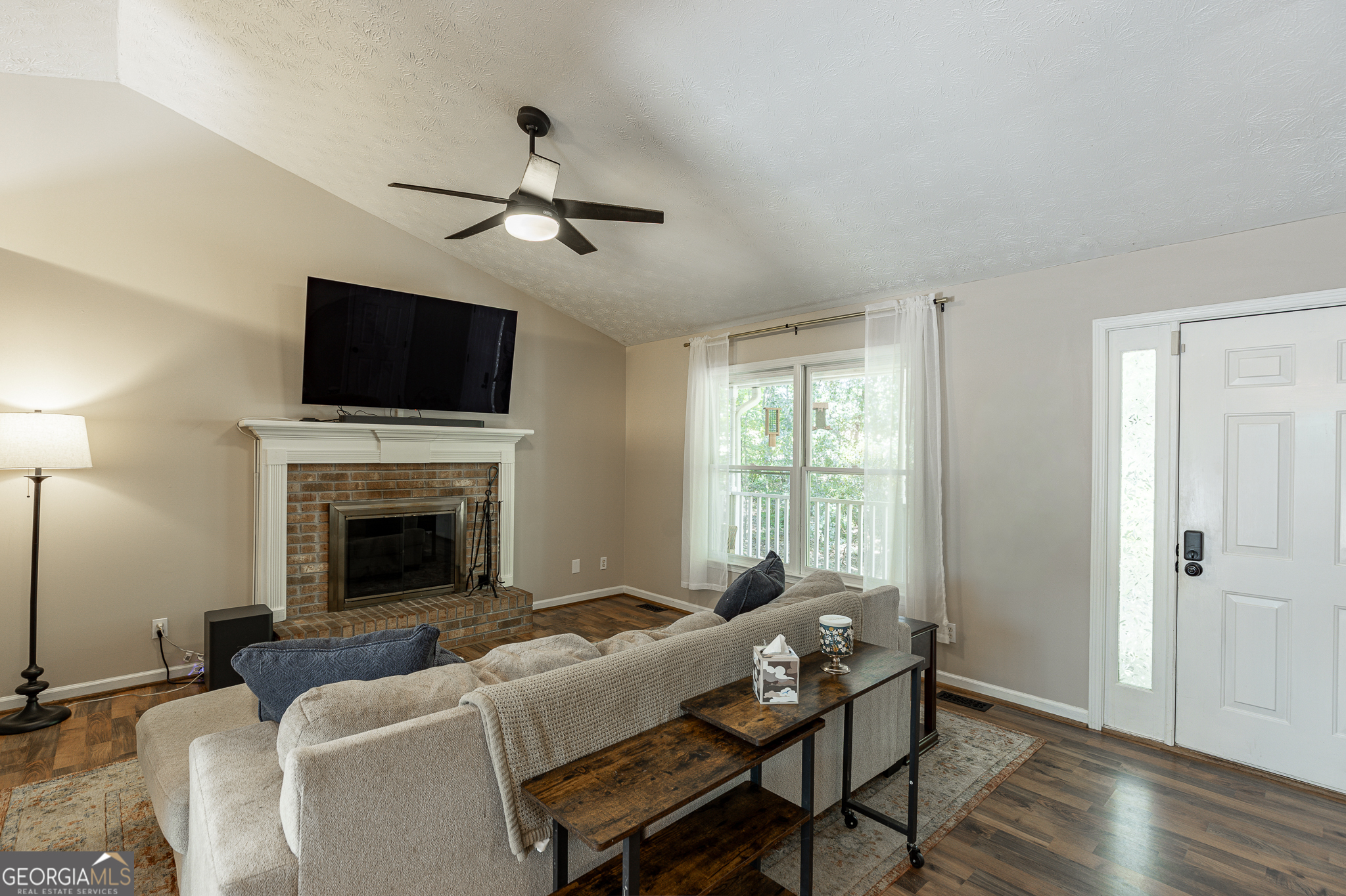 475 Tanner Road Property Photo 6