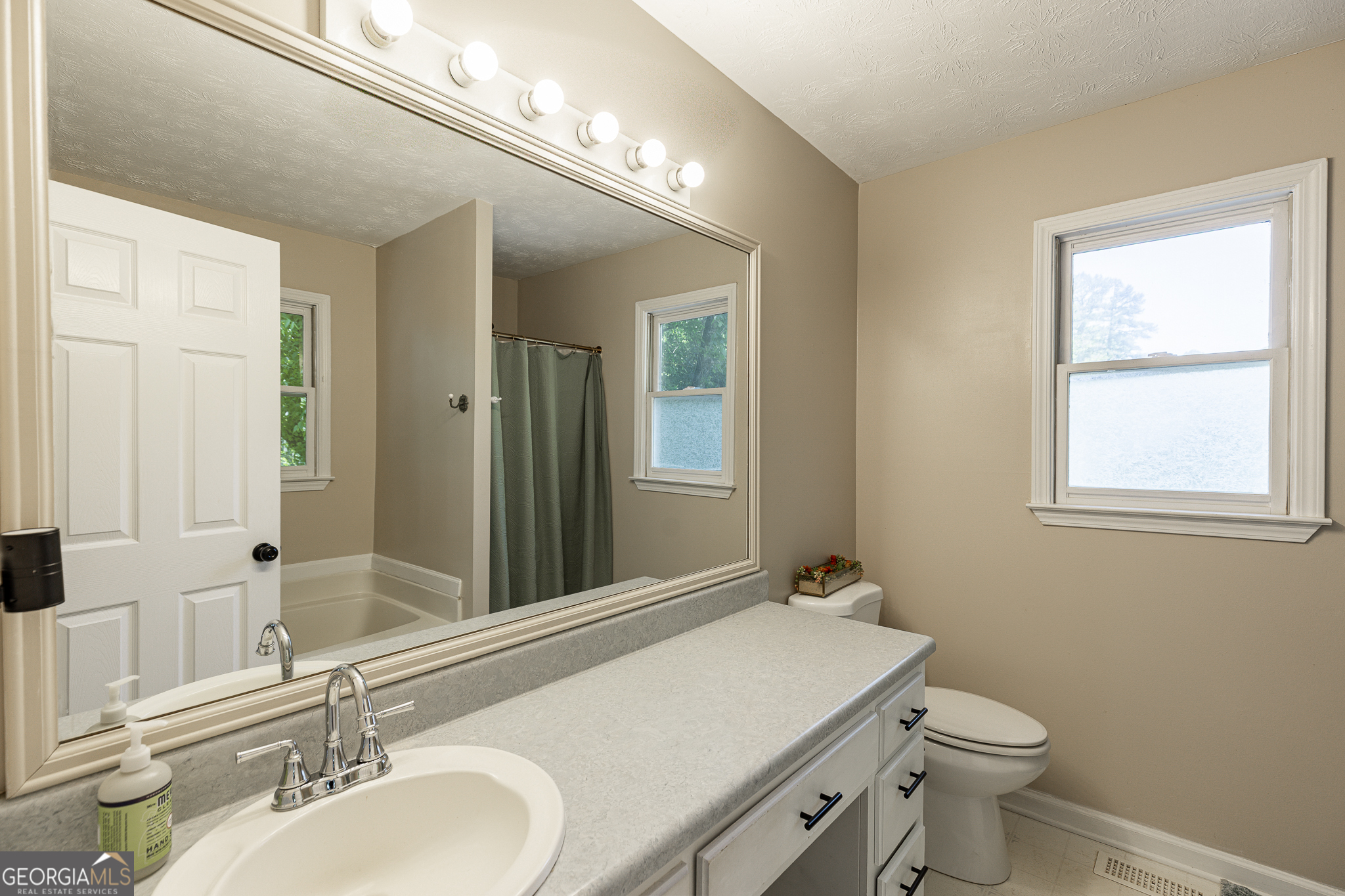 475 Tanner Road Property Photo 25