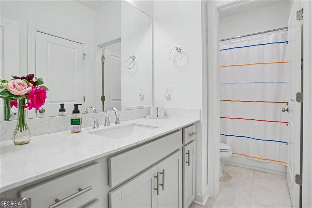 425 Olmstead Way Property Photo 31