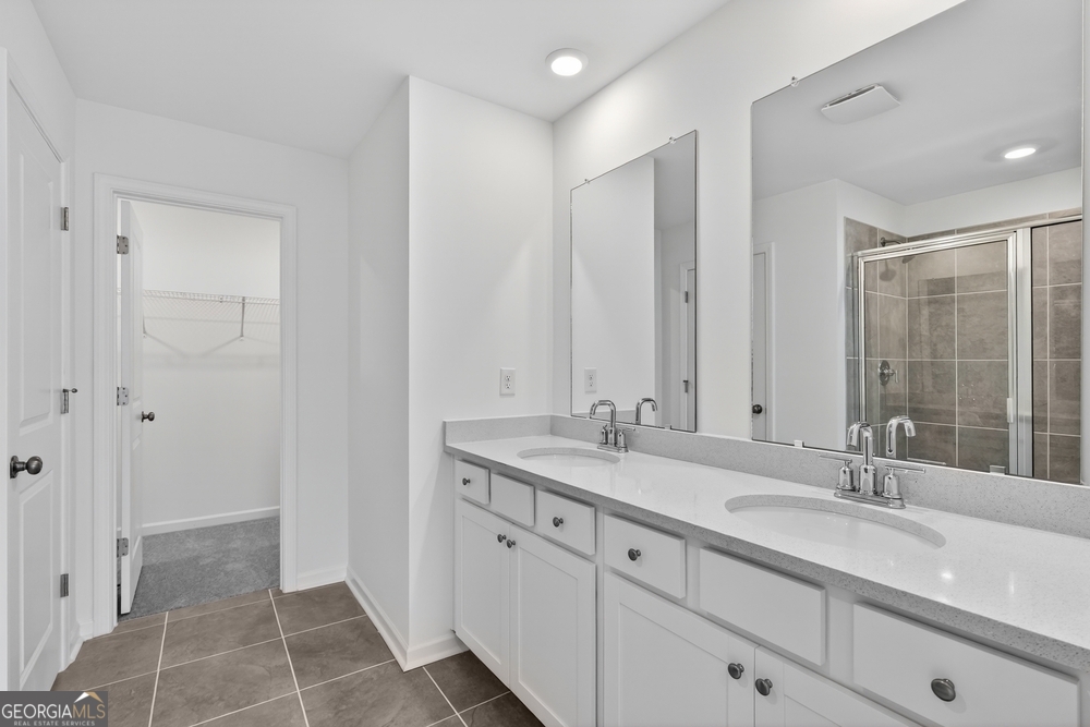 5829 Schelton Place Se Property Photo 10