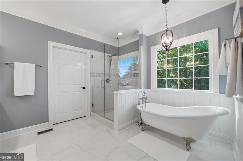153 York Place Property Photo 29