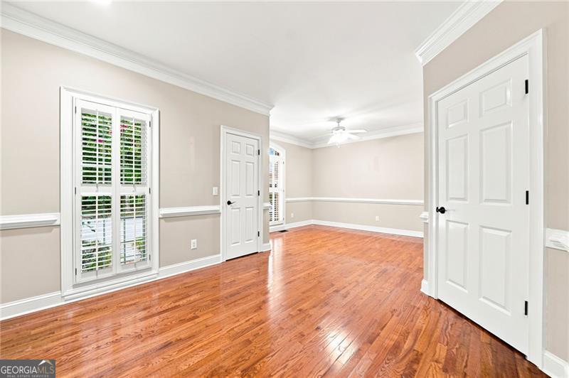 153 York Place Property Photo 33