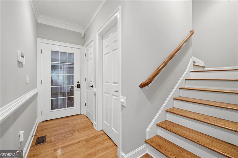 153 York Place Property Photo 39