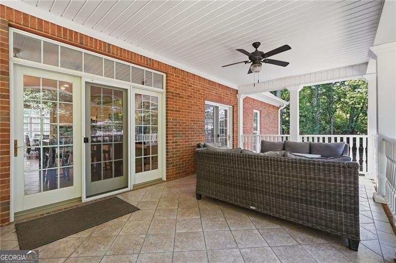 153 York Place Property Photo 49