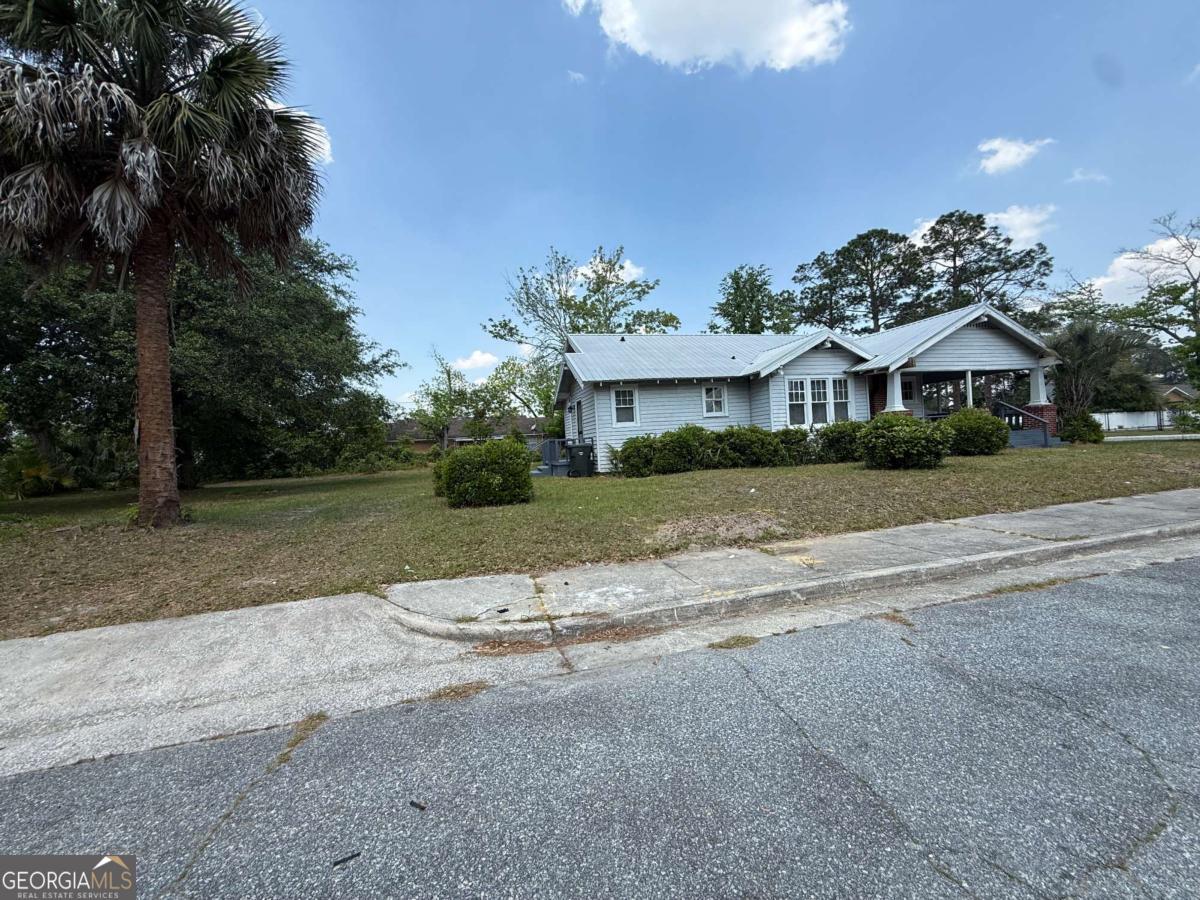 713 Quaterman Street Property Photo 3