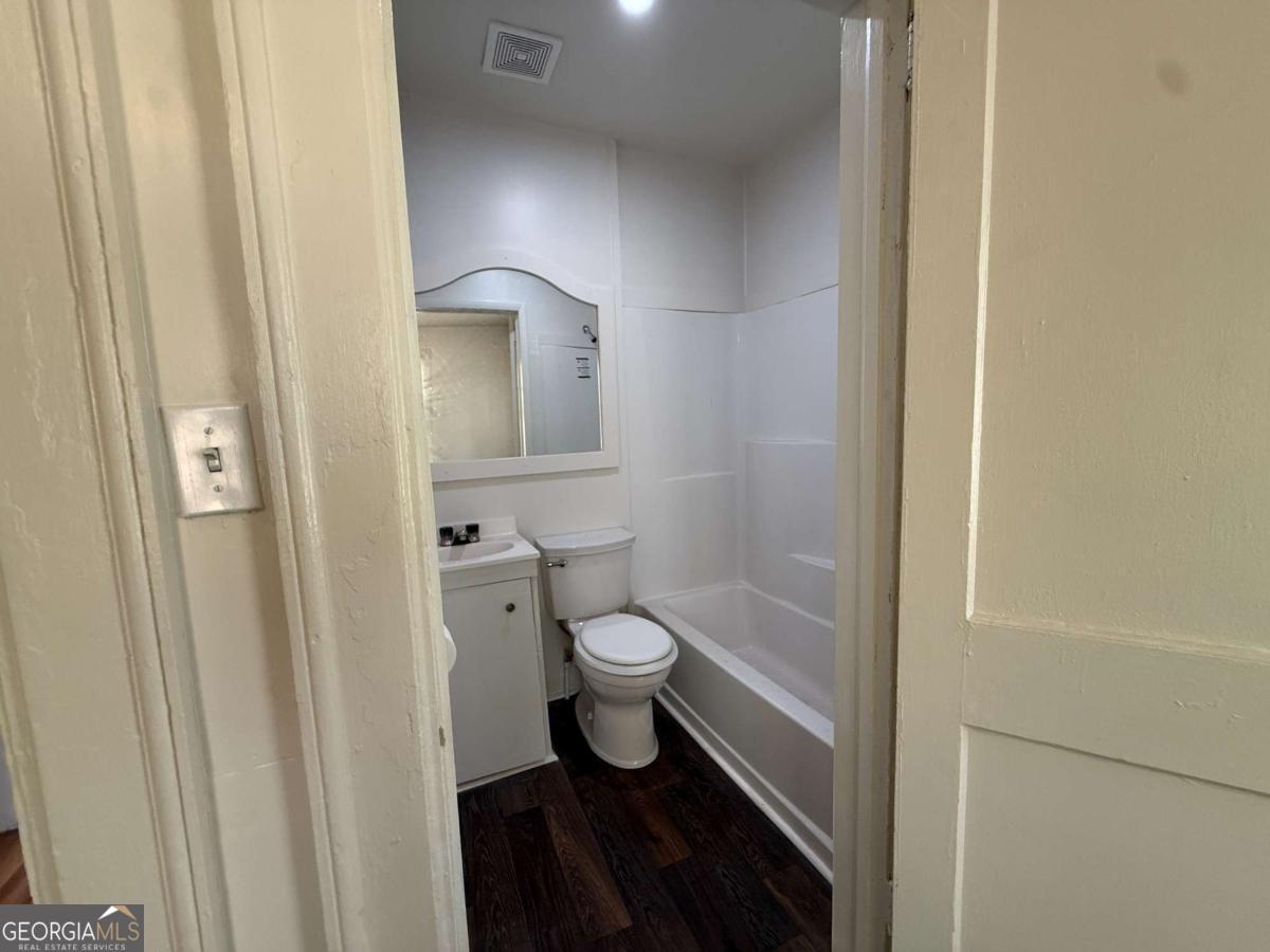 713 Quaterman Street Property Photo 10