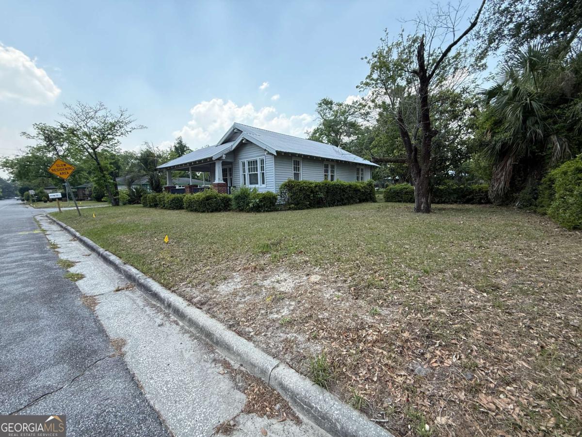 713 Quaterman Street Property Photo 27