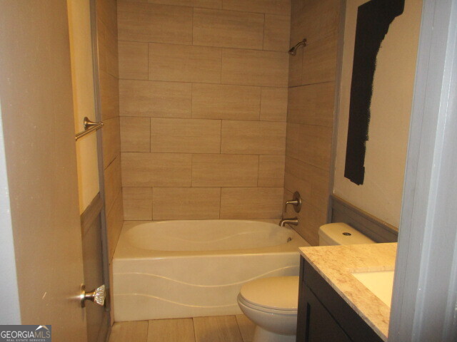 7041 Babbling Brook Drive Property Photo 8