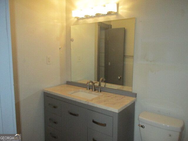7041 Babbling Brook Drive Property Photo 12