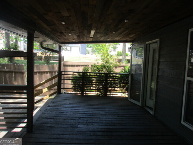 7041 Babbling Brook Drive Property Photo 23